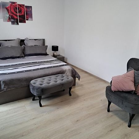 Apartmán Апаратамент Deluxe1 Saints Constantine and Helena Exteriér fotografie