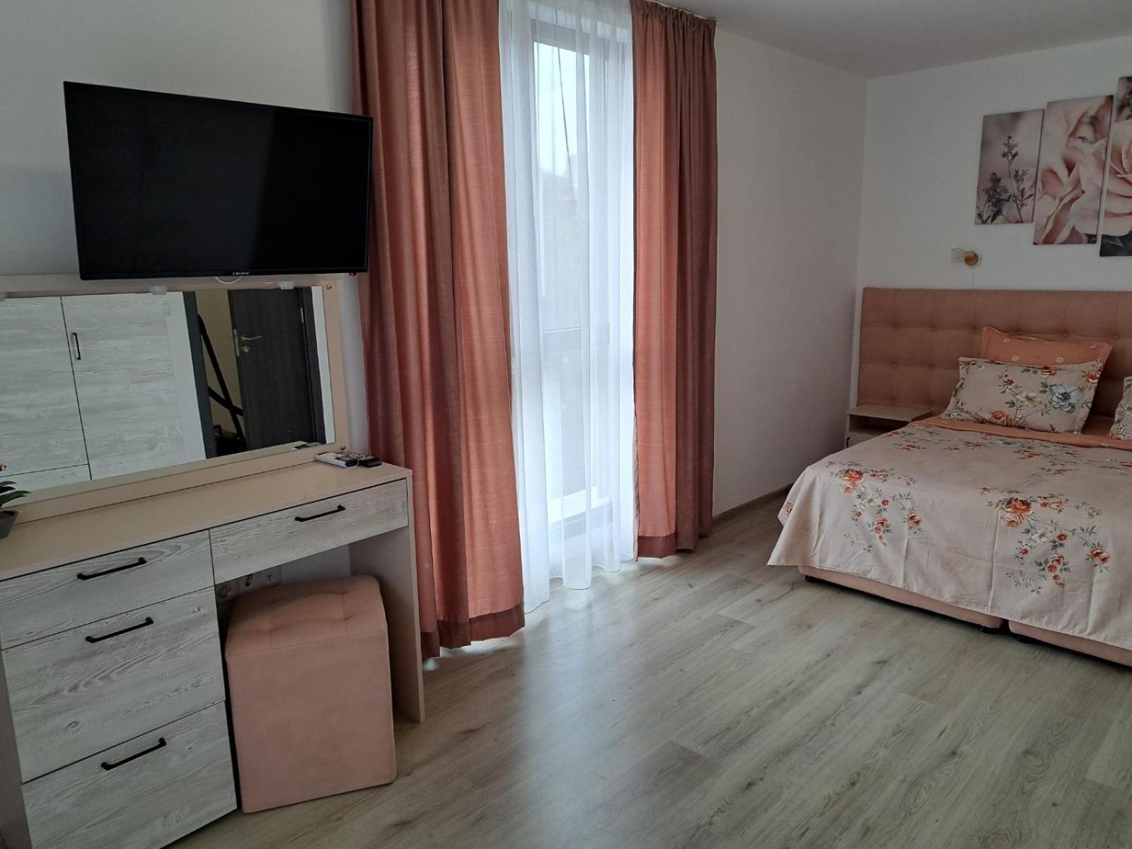 Apartmán Апаратамент Deluxe1 Saints Constantine and Helena Exteriér fotografie